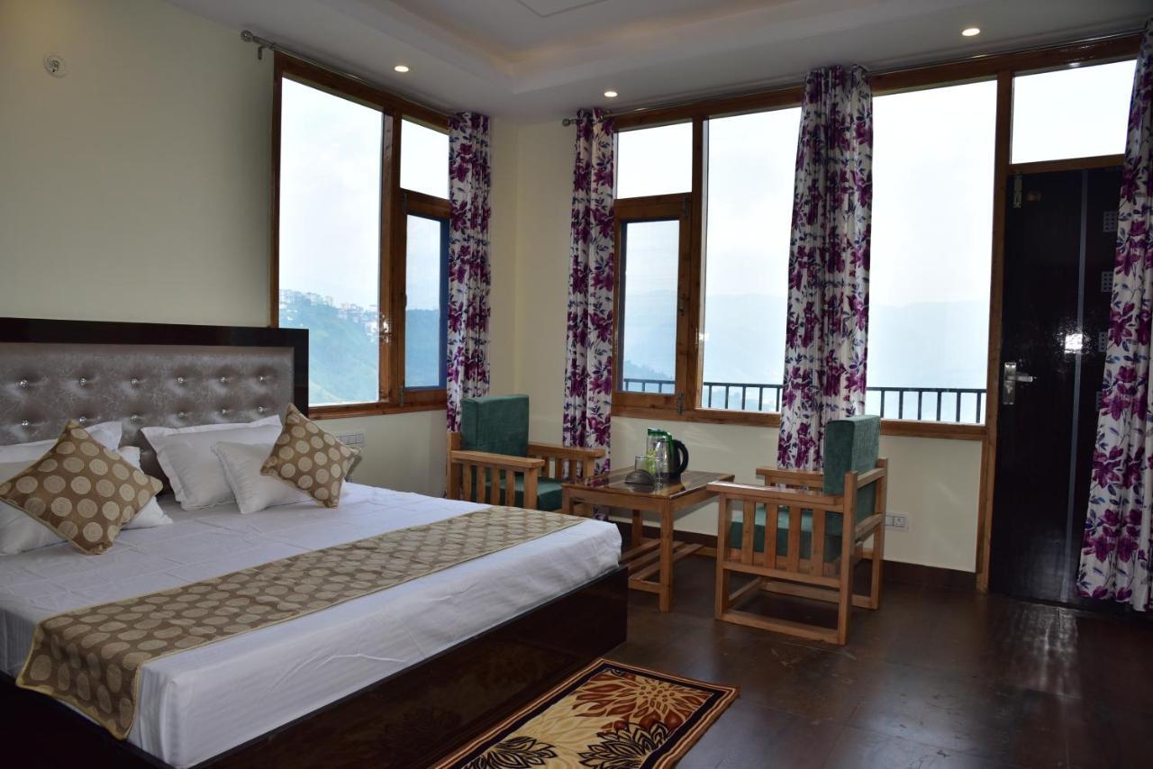 Royal Cedar B&B * Shimla