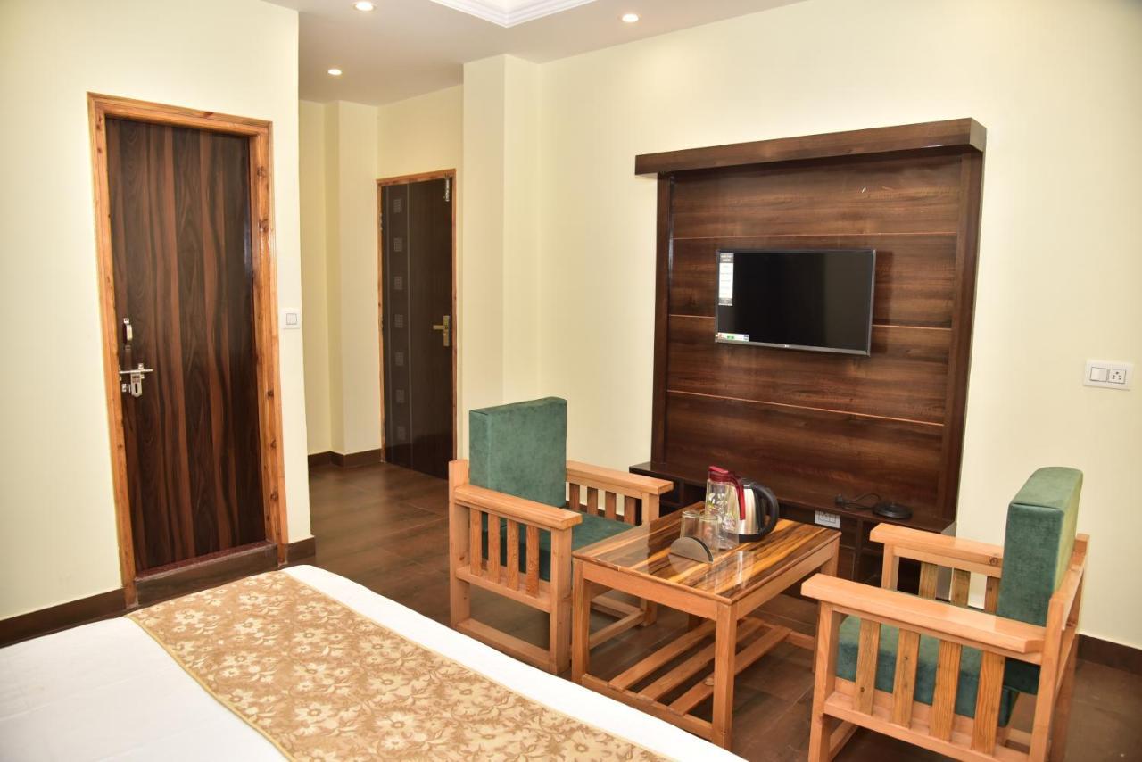 Royal Cedar B&B Holiday home
