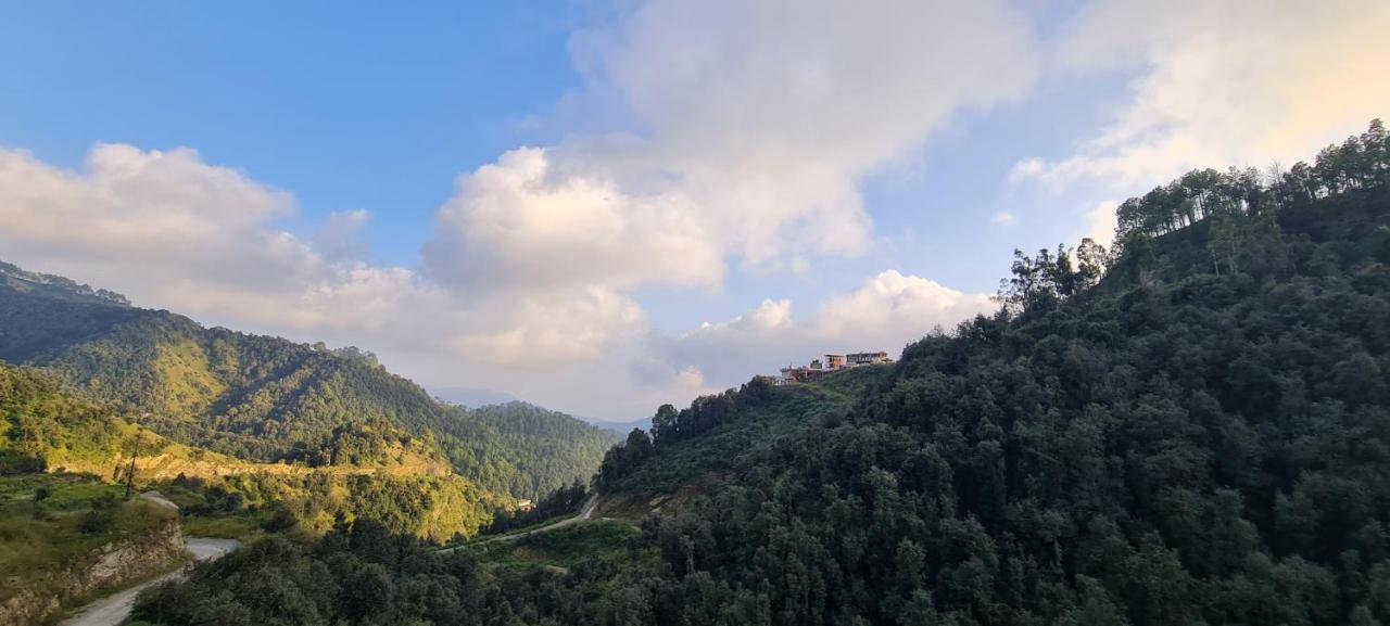 Bridge Valley Resort * Shimla