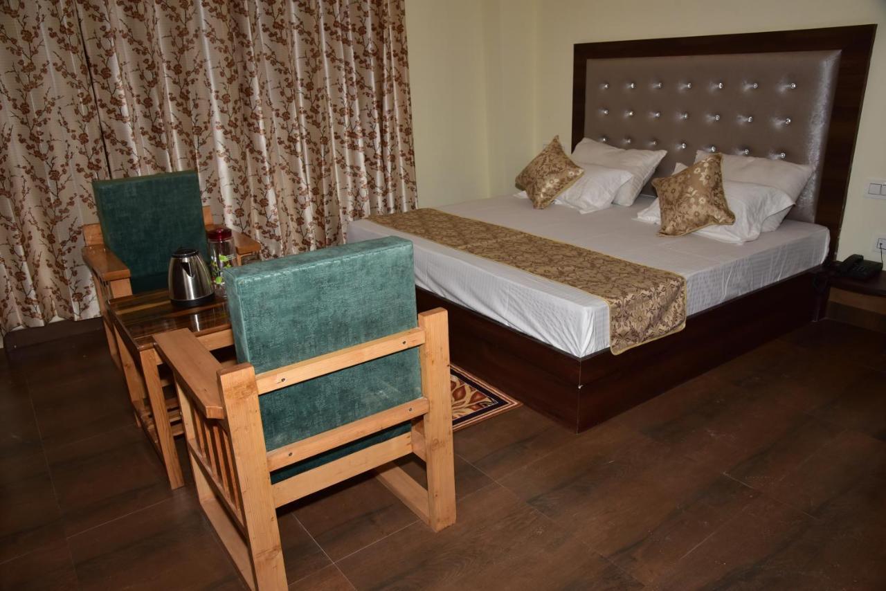 Bed & Breakfast Royal Cedar *