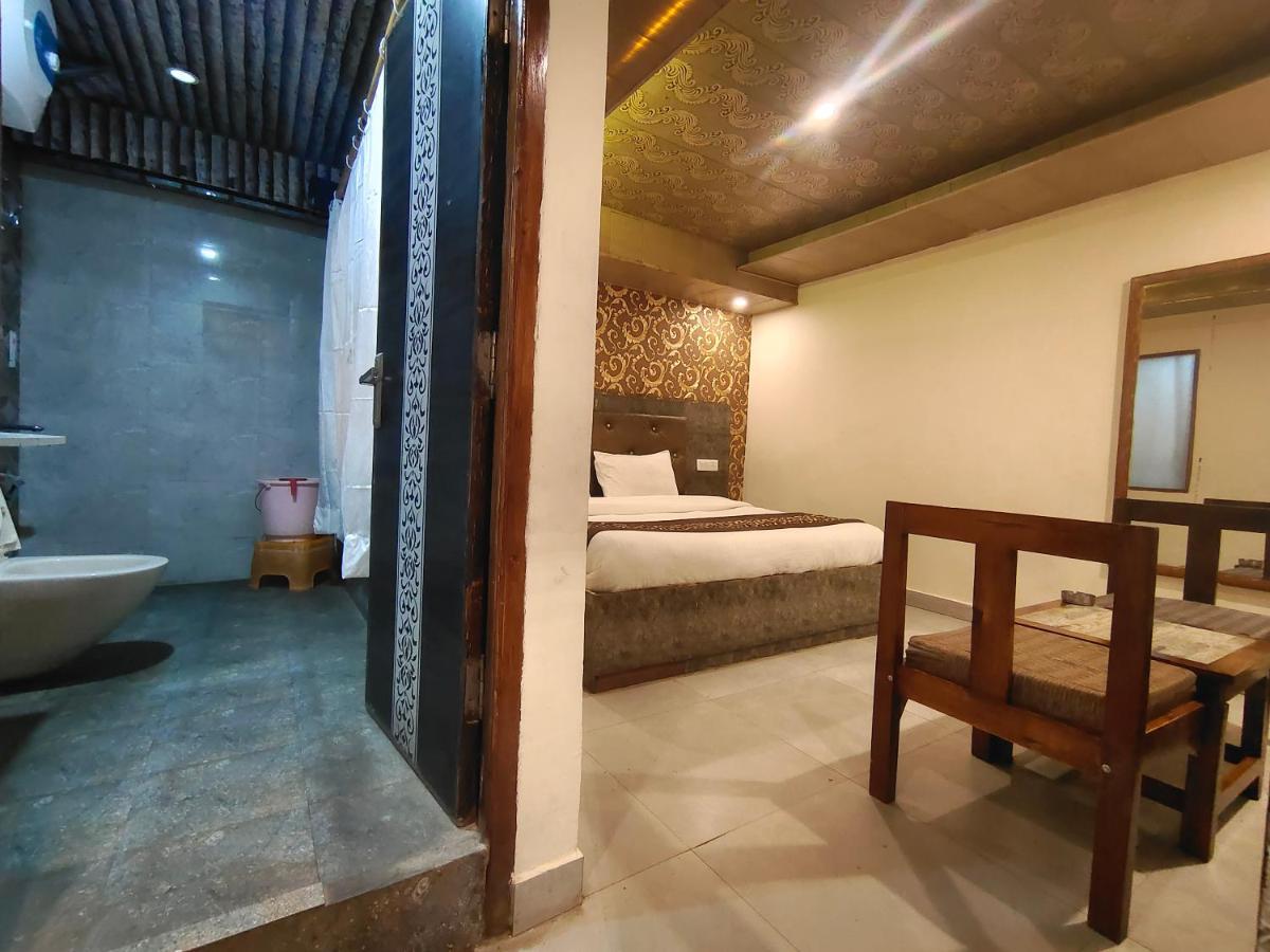 Hotel Magic Stays - Royale - Free Pickup From Railway Station Shimla