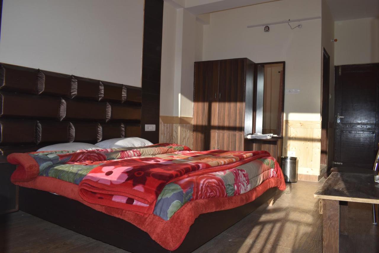 Hotel Green View Shimla Shimla