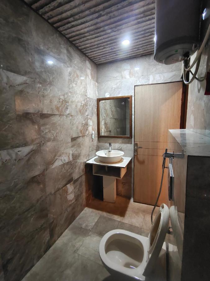 Hotel Magic Stays - Royale - Free Pickup From Railway Station 2*