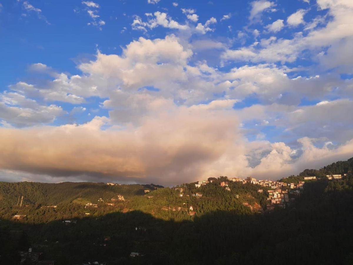 Bed & Breakfast Him Aashrey B&B Homestay Shimla