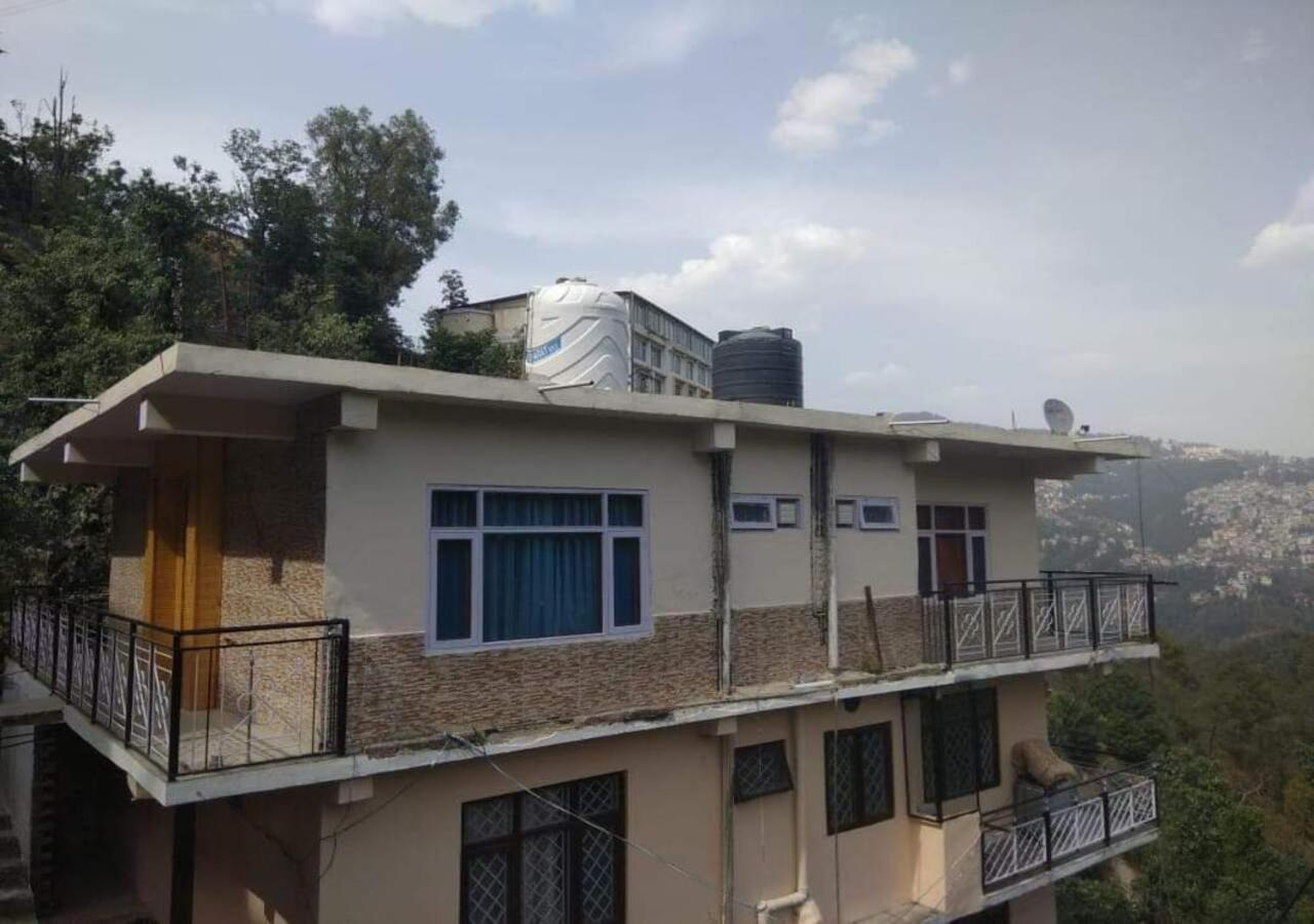 Love Kush Cottage Hotel