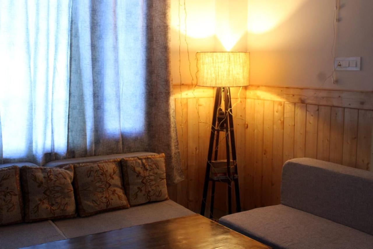 Him Aashrey B&B Homestay Bed & Breakfast *