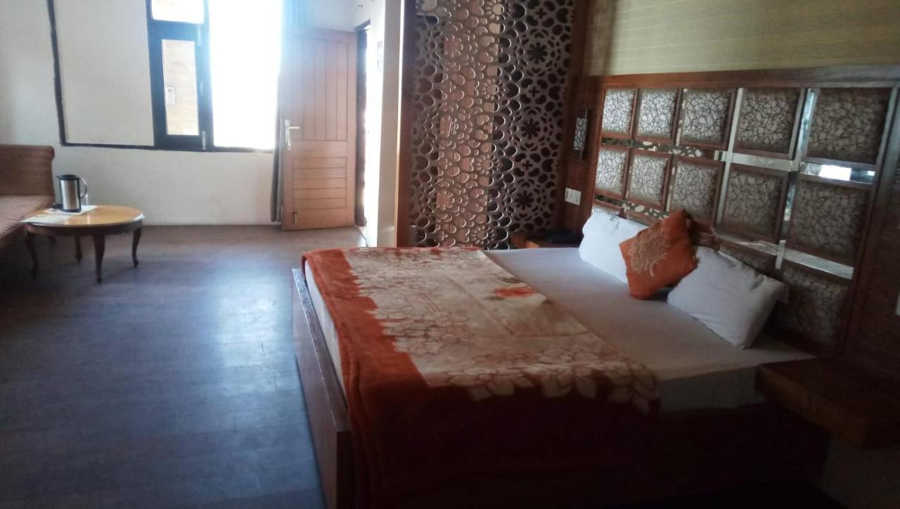 Hotel Ganga Hotel 3*