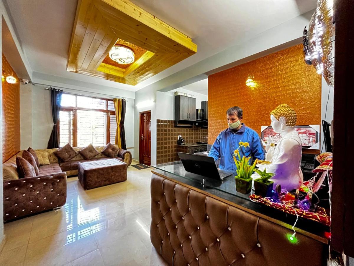Nirvana Bed & Breakfast *