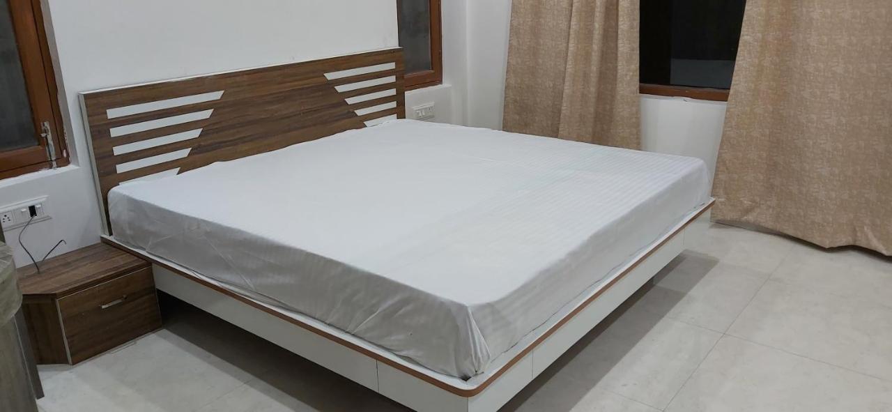 Solitude Inn Bnb Bed & Breakfast Shimla