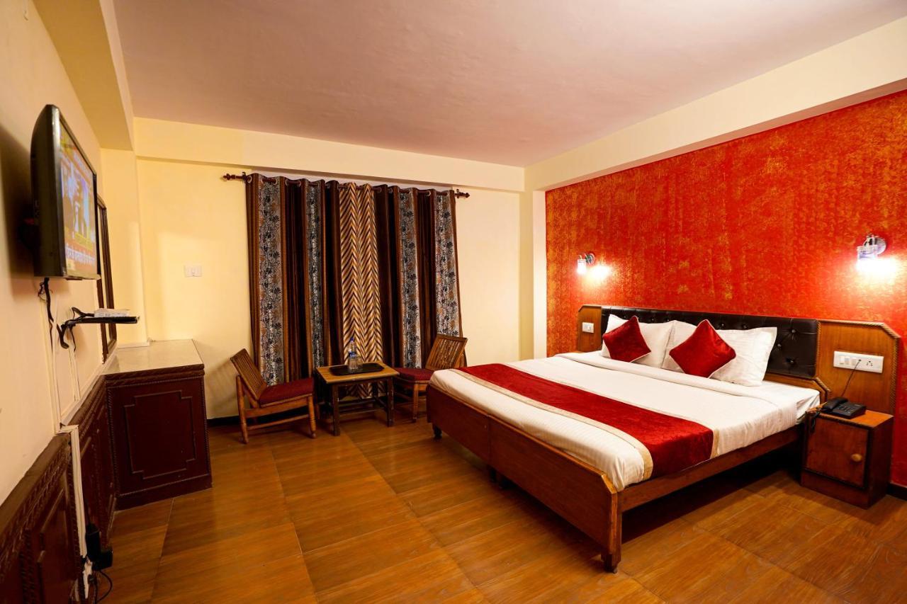 Atithi Mall Road Hotel Shimla