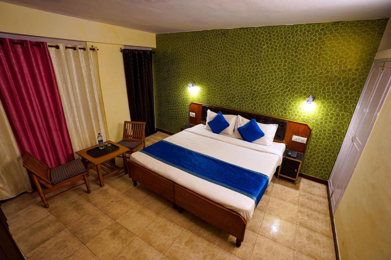 Atithi Mall Road 3* Shimla