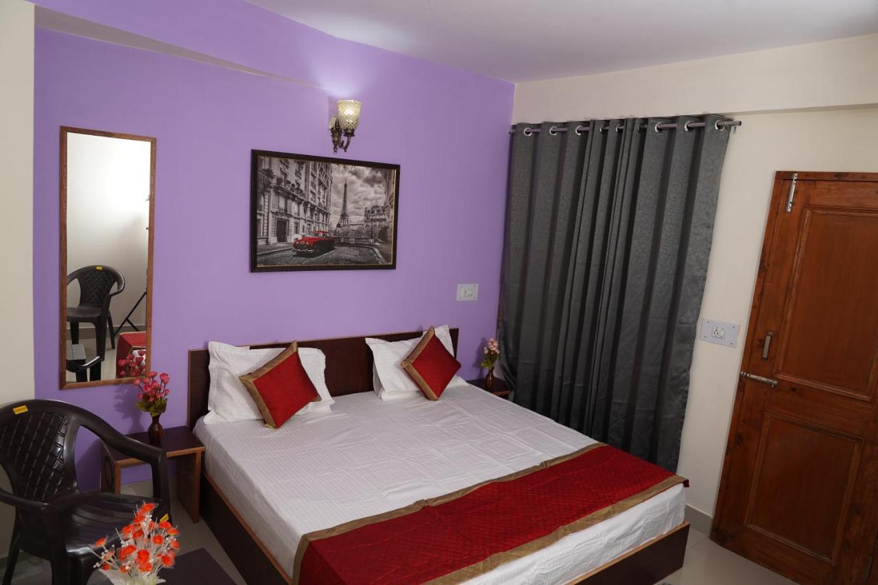Bed & Breakfast Pines *