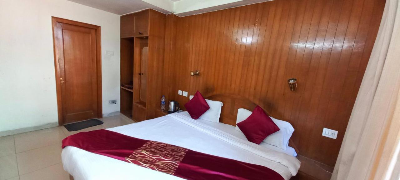 Tara Near Mall Road Bed & Breakfast Shimla