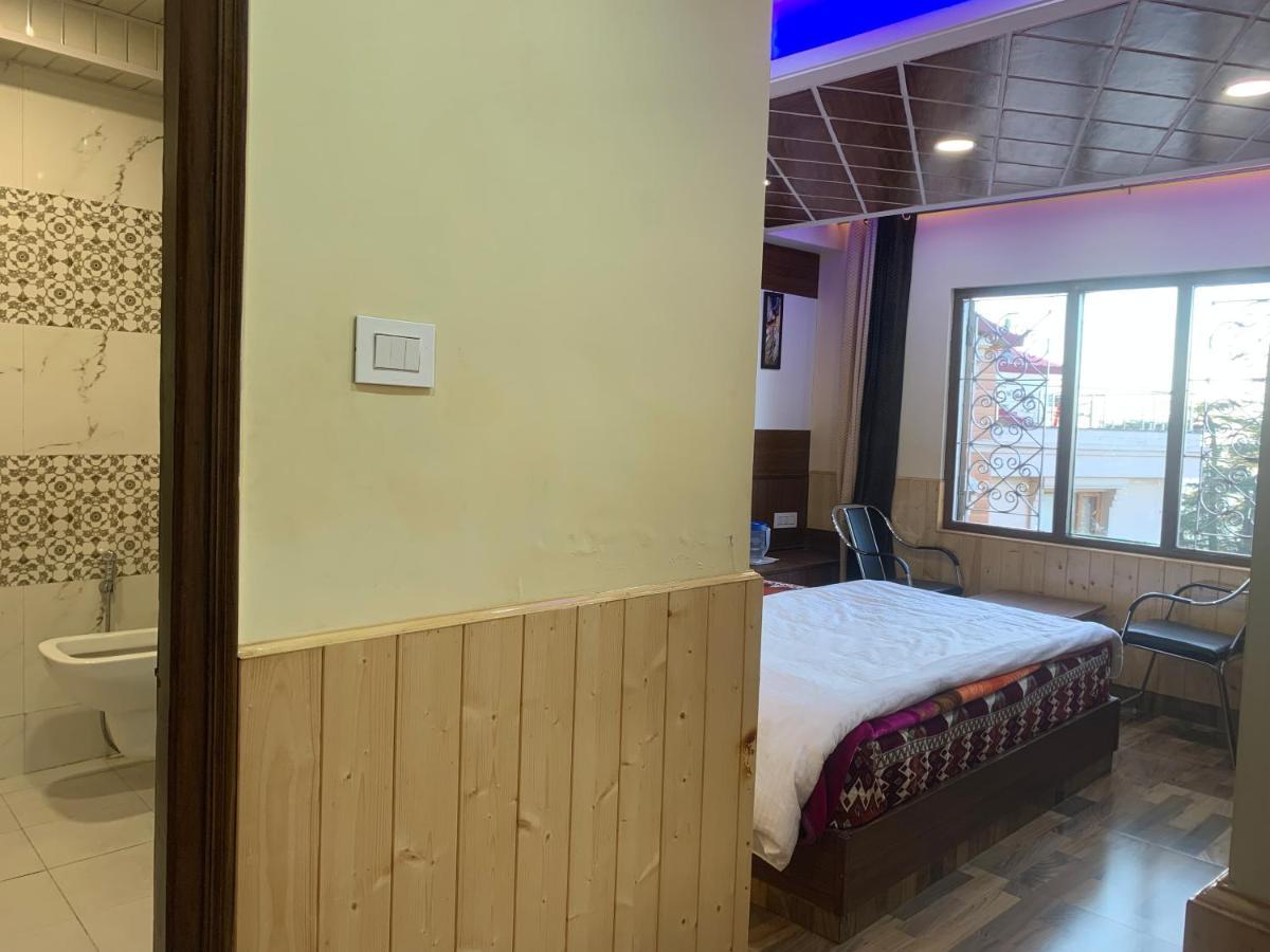 Valley Crown Bed & Breakfast Shimla