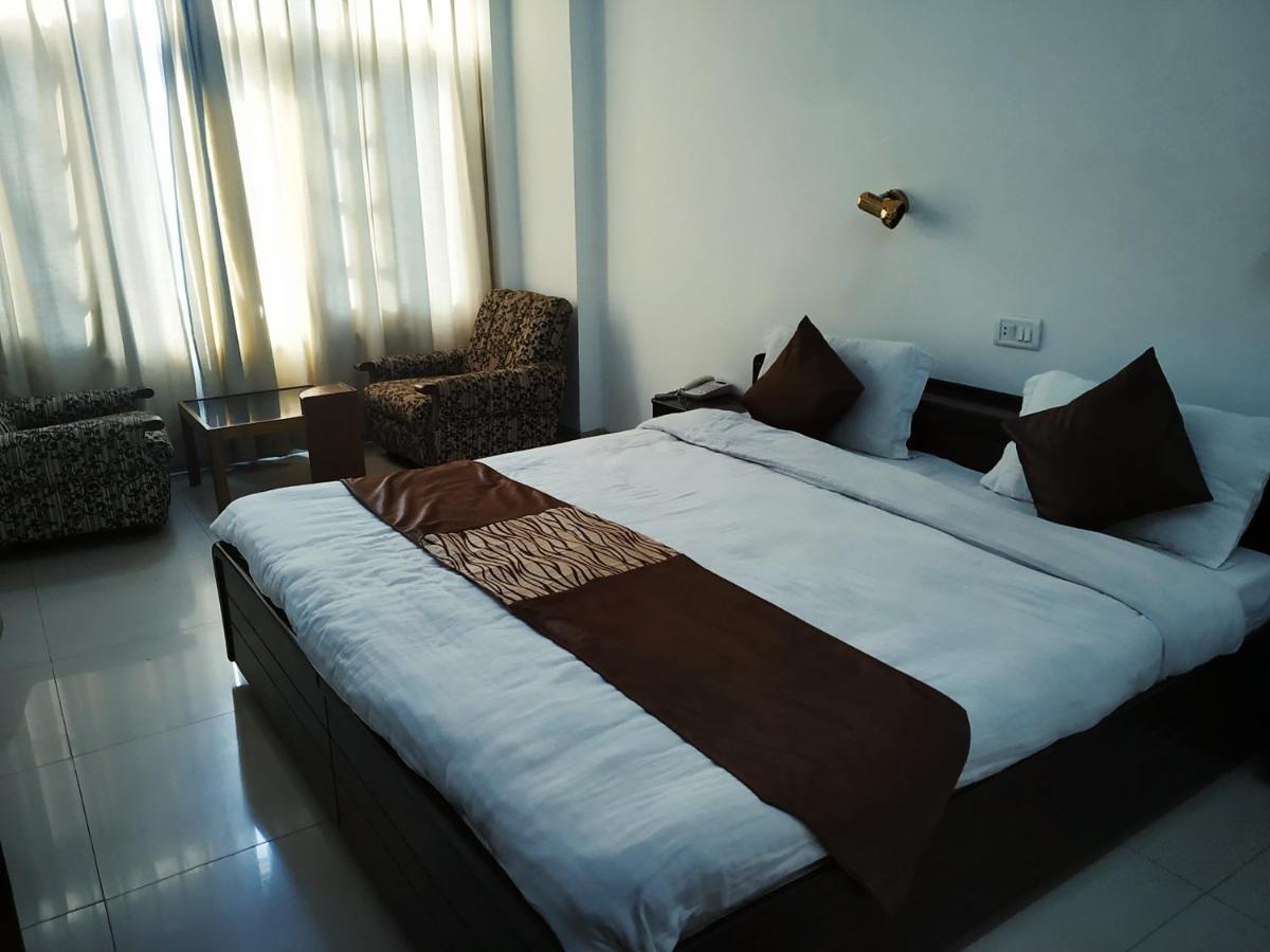 Tara Near Mall Road Bed & Breakfast