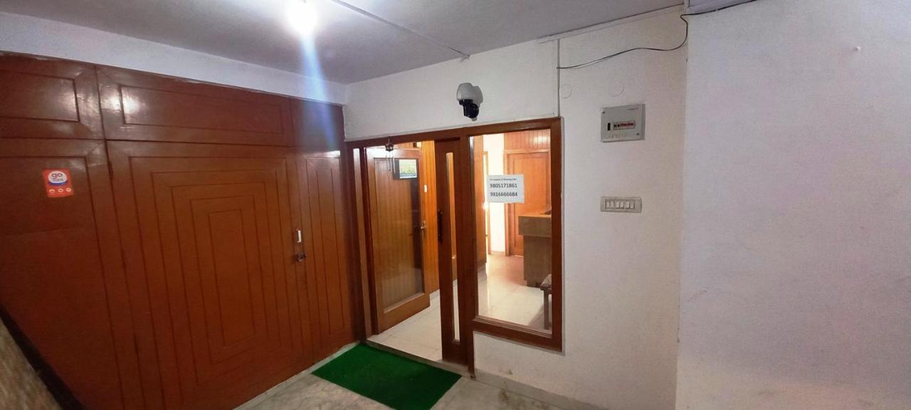 Bed & Breakfast Tara Near Mall Road *