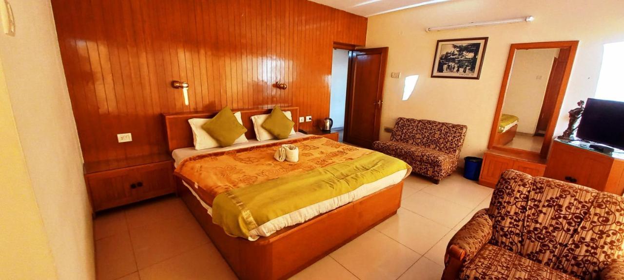 Tara Near Mall Road Bed & Breakfast Shimla