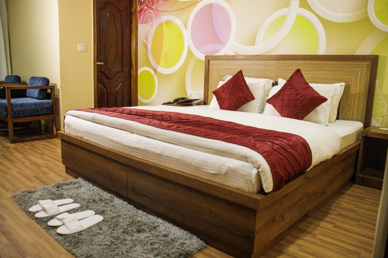 Sleeping Buddha View L In Near Mall Road Bed & Breakfast