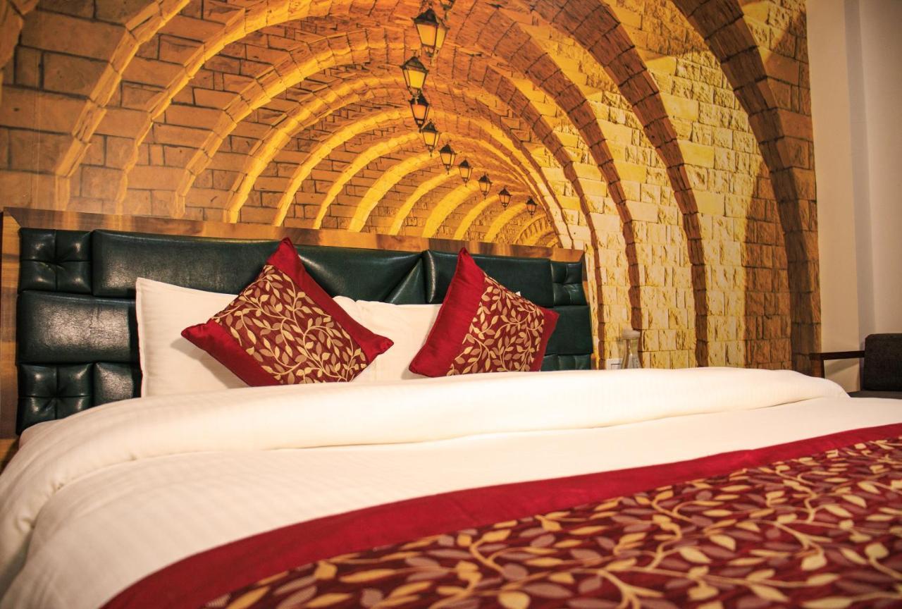 Bed & Breakfast Sleeping Buddha View L In Near Mall Road *