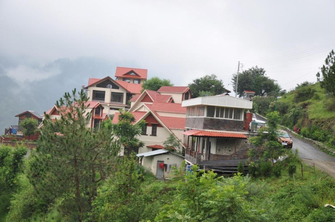 Hotel Manla Homes Mashobra