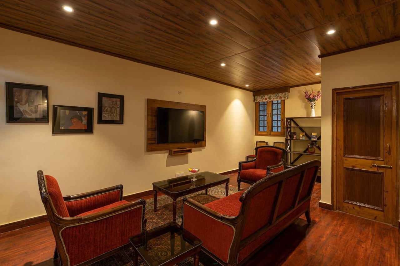 Stayvista At Nau Nabh - 8br With Bonfire & Paradisiacal Abode Villa Shimla