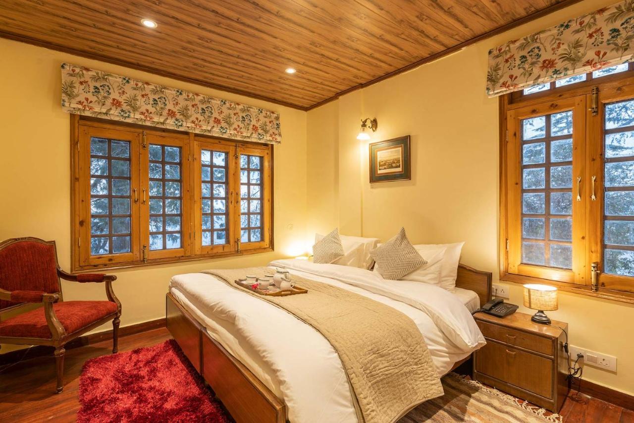 Stayvista At Nau Nabh - 8br With Bonfire & Paradisiacal Abode Villa Shimla