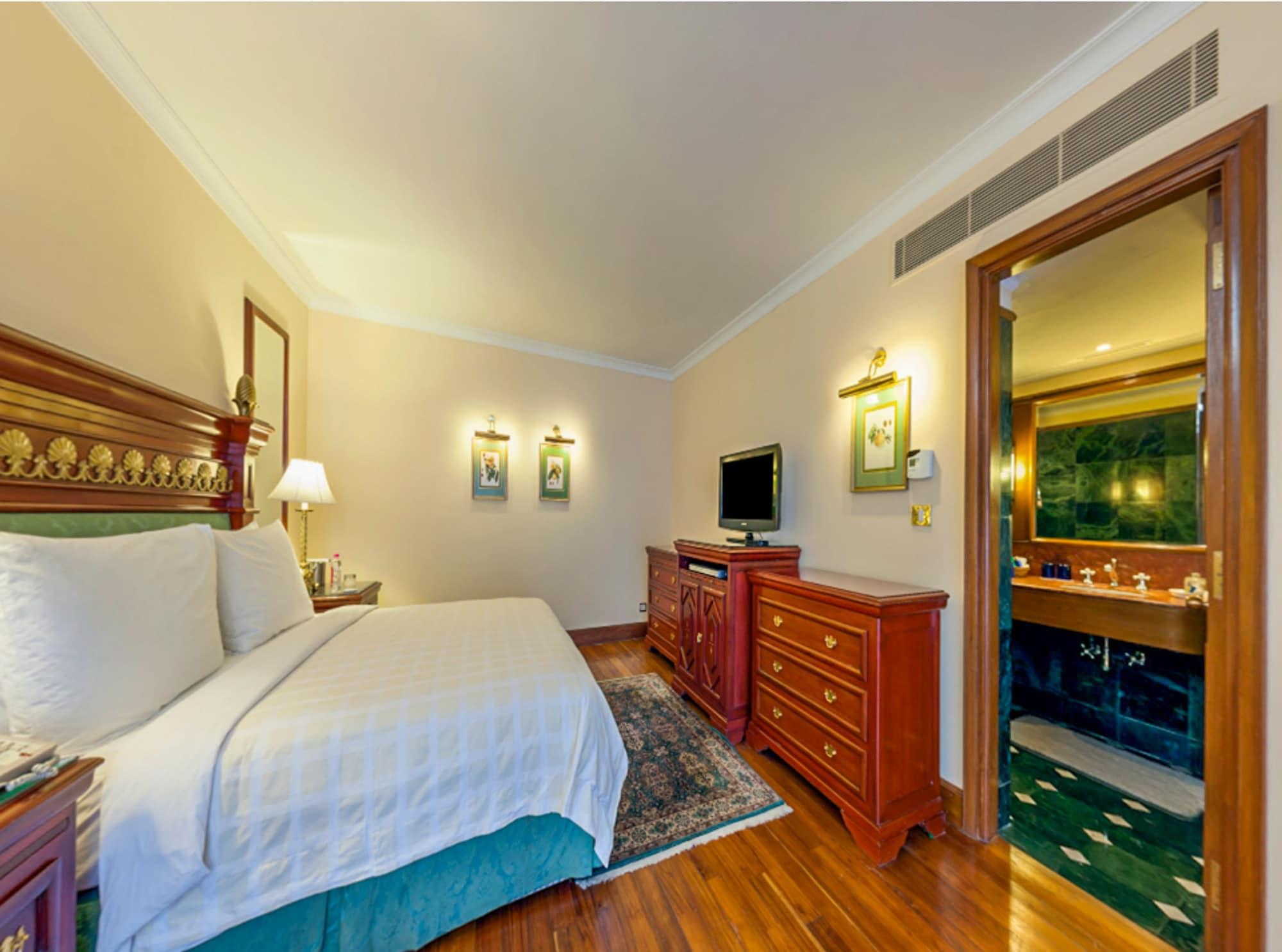 Hotel The Oberoi Cecil Shimla