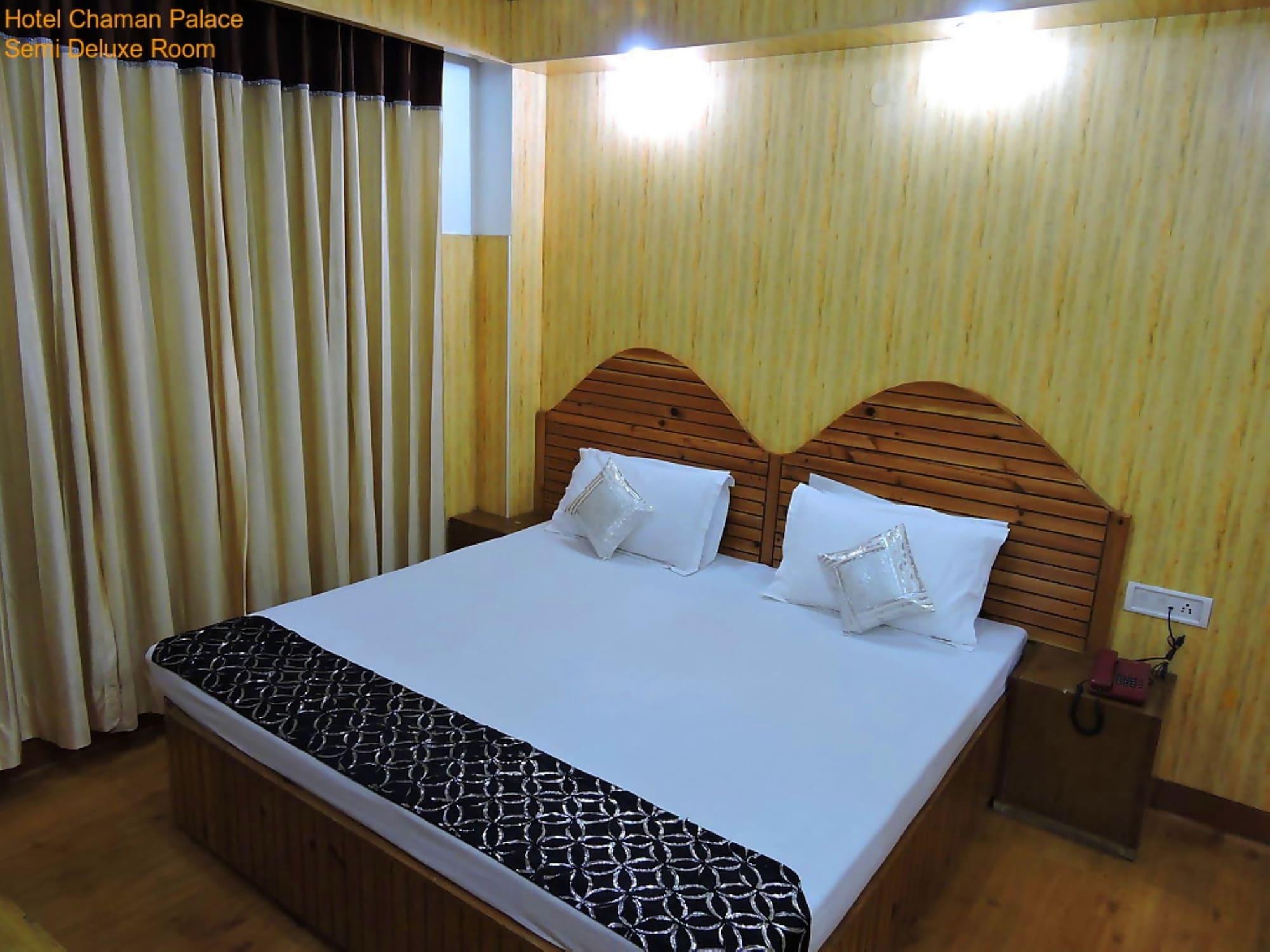 Oyo 2400 Chaman Palace 3*