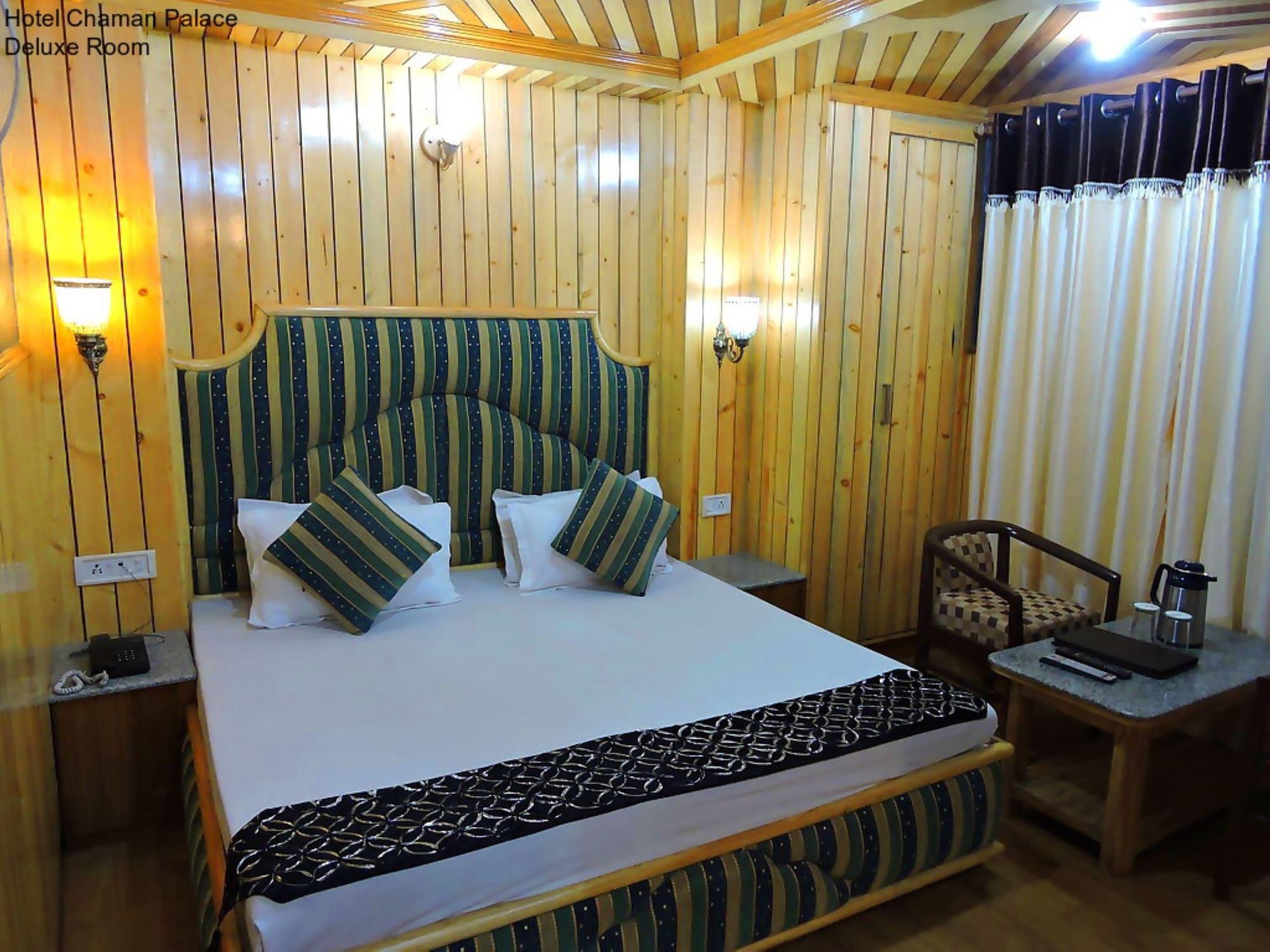 Hotel Oyo 2400 Chaman Palace 3*