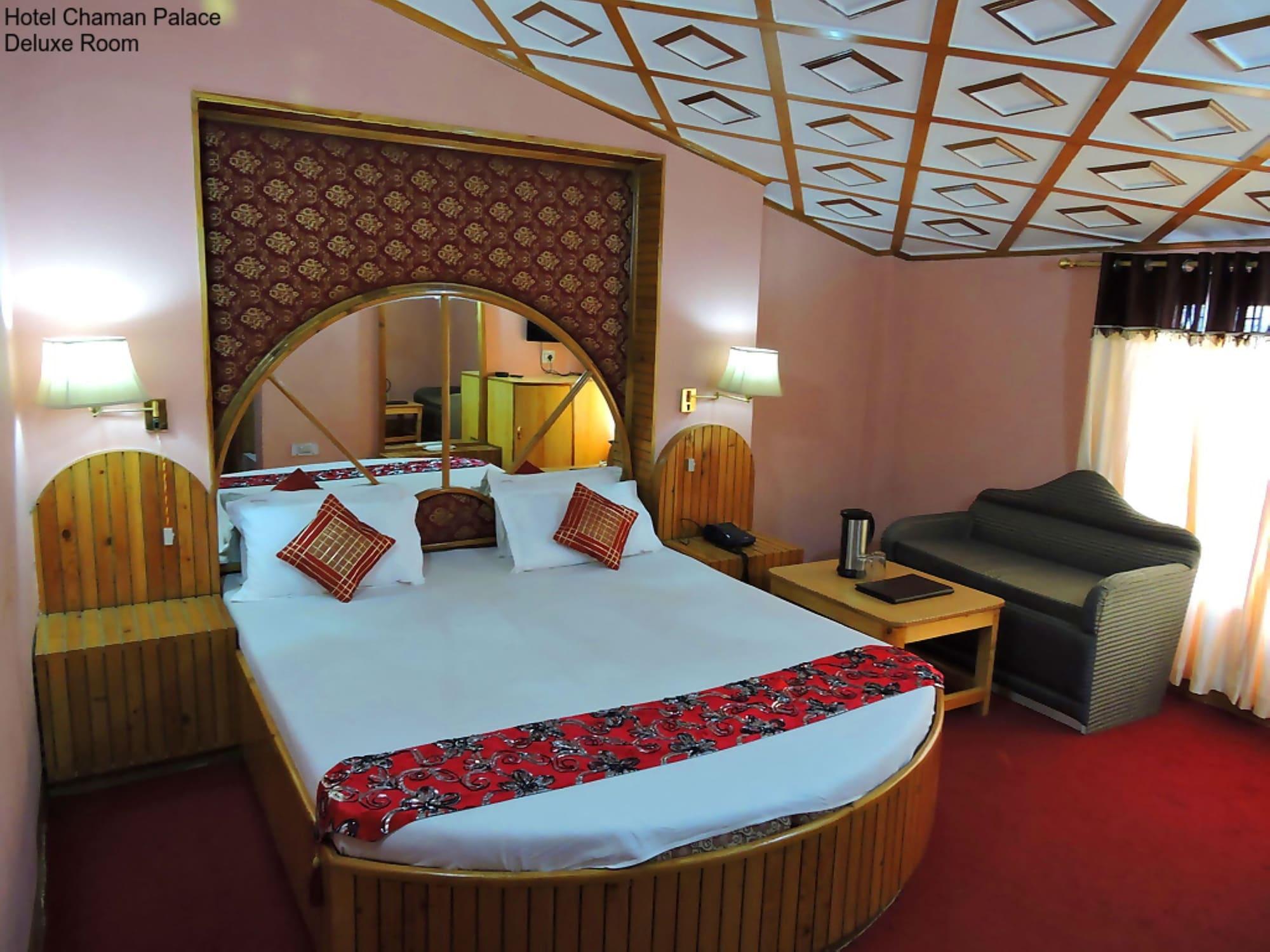 Hotel Oyo 2400 Chaman Palace