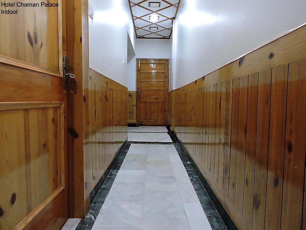 Oyo 2400 Chaman Palace Shimla