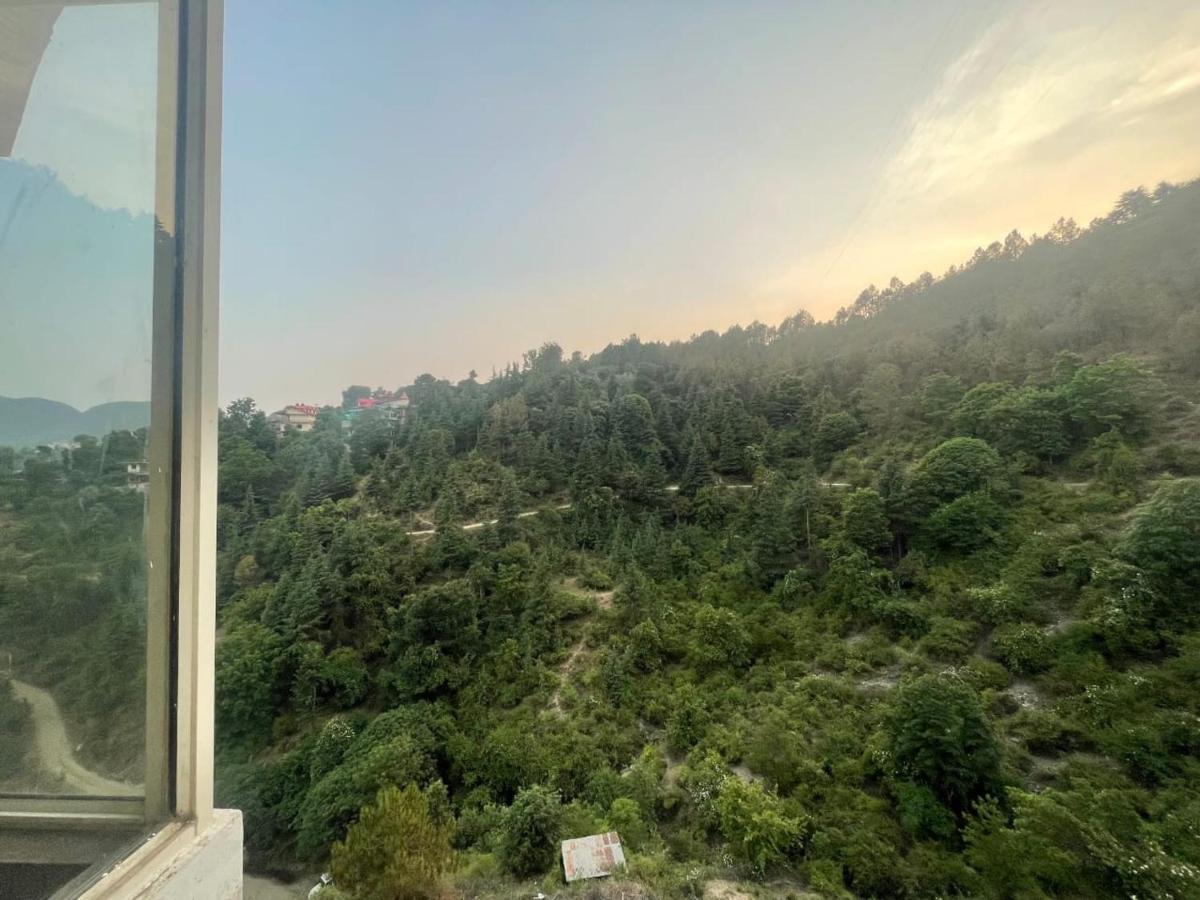 Deep Jyoti * Shimla
