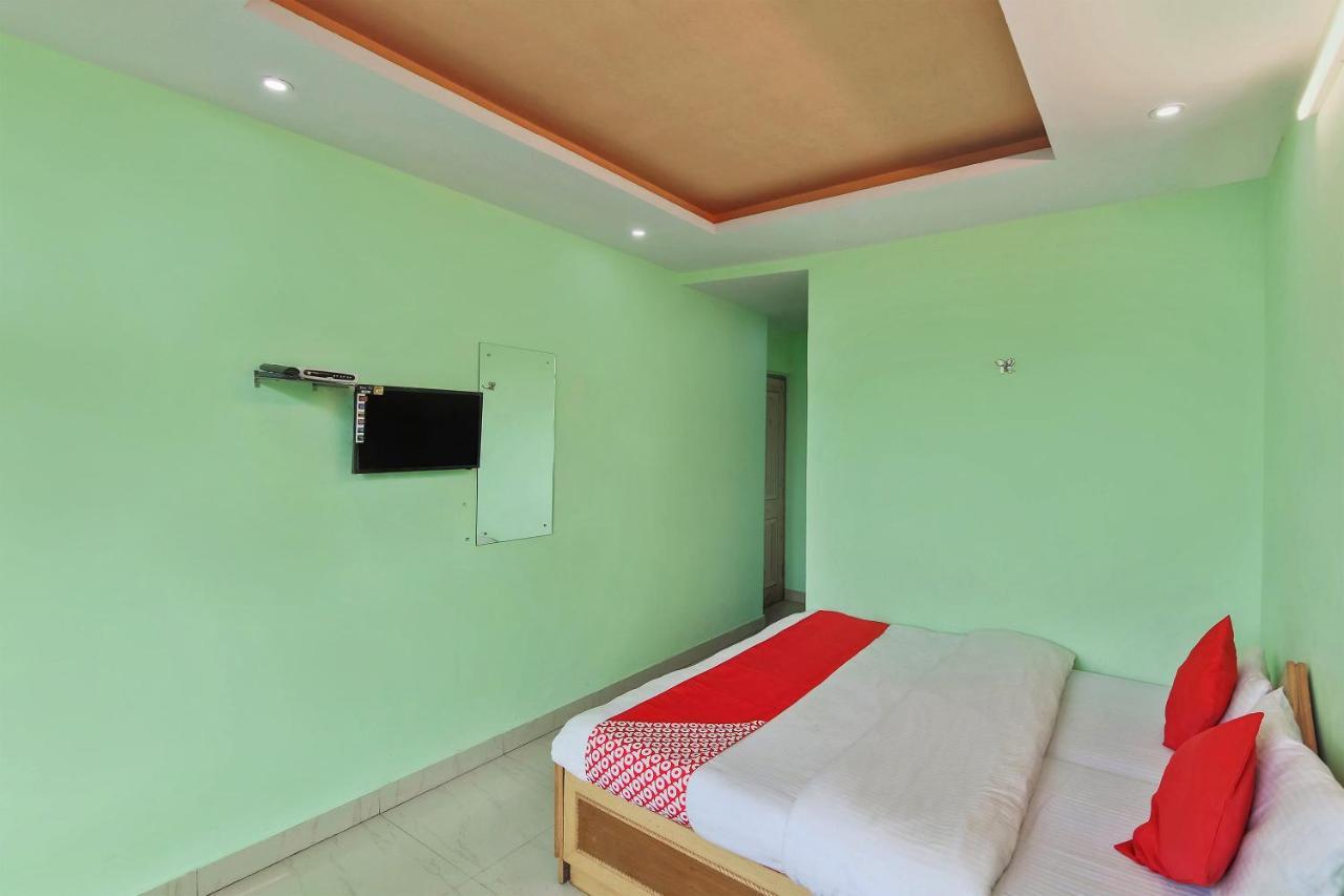 Oyo 14460 Park Hotel