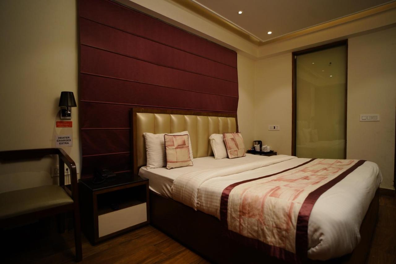 Mahaveer By Royal Collection Hotel 4*