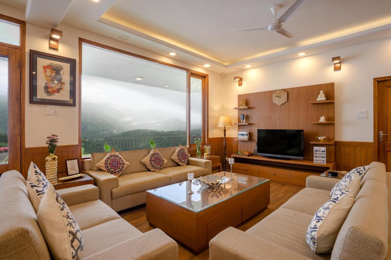 Hostie Mystica-highest Penthouse With Terrace, Mashobra Apartment