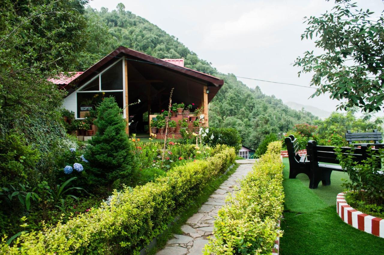 Oakwood Hamlet 3* Shimla