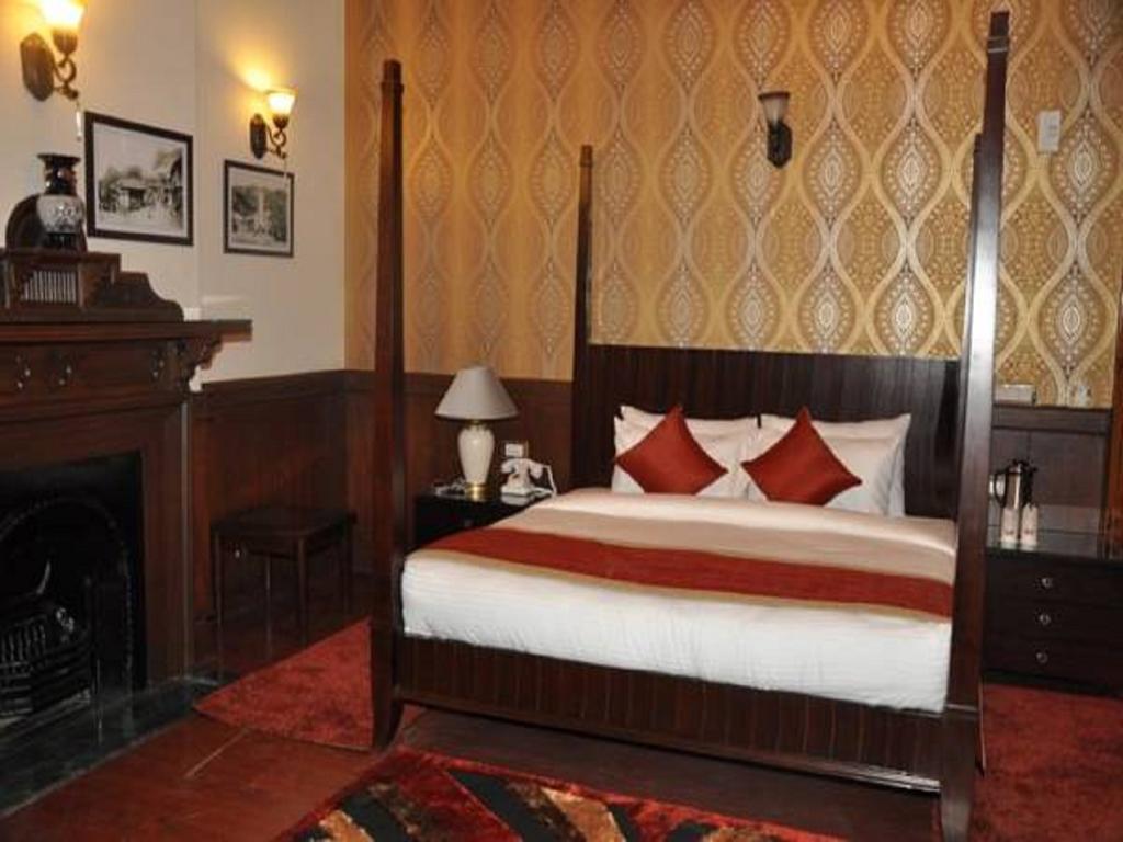 Hotel Southgate 3*