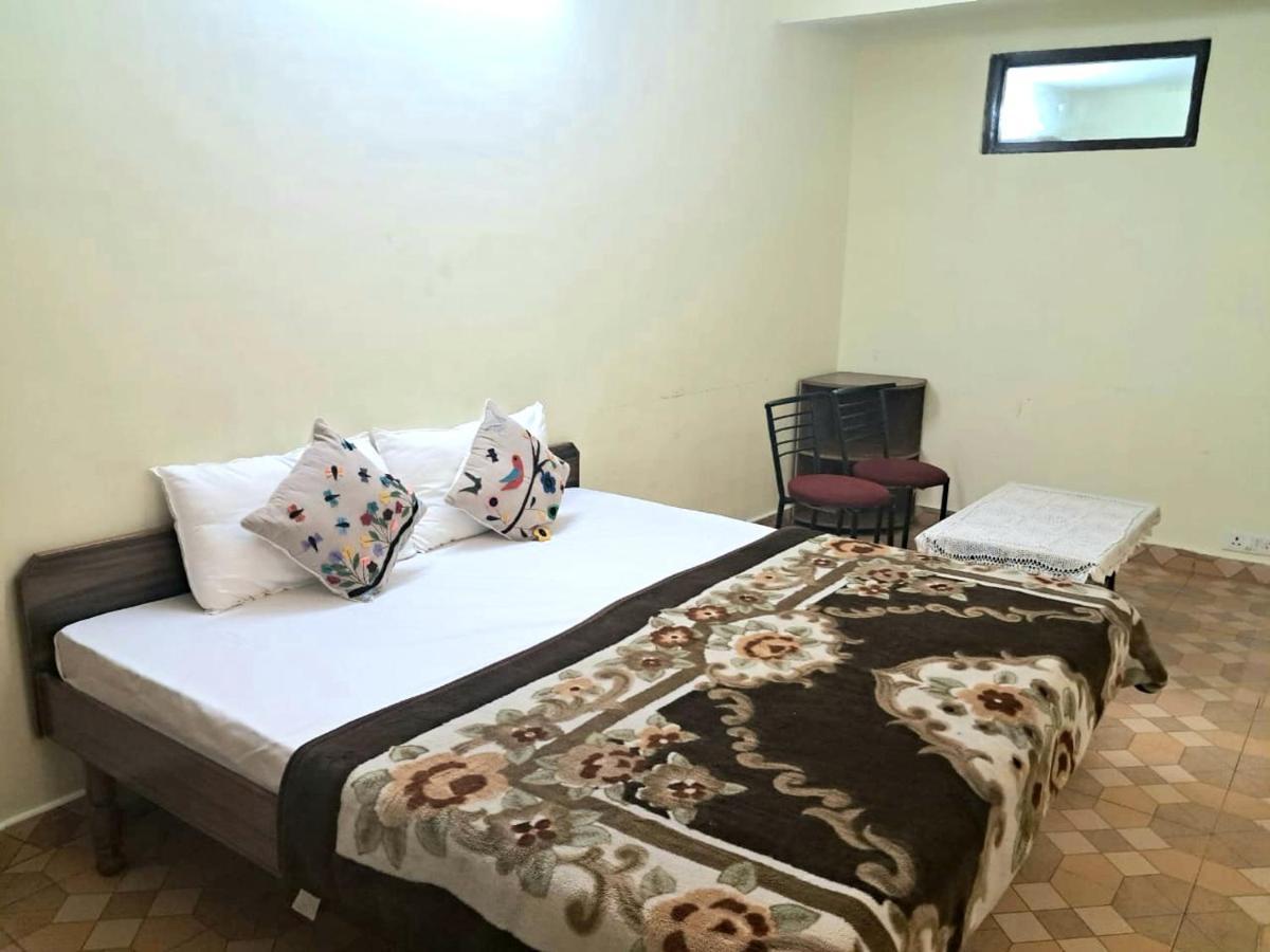 Anand Niketan Apartment *