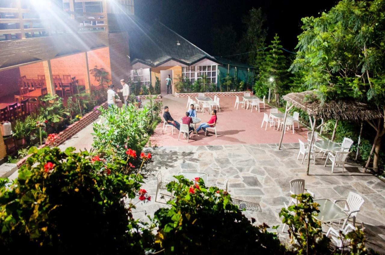 Oakwood Hamlet Resort