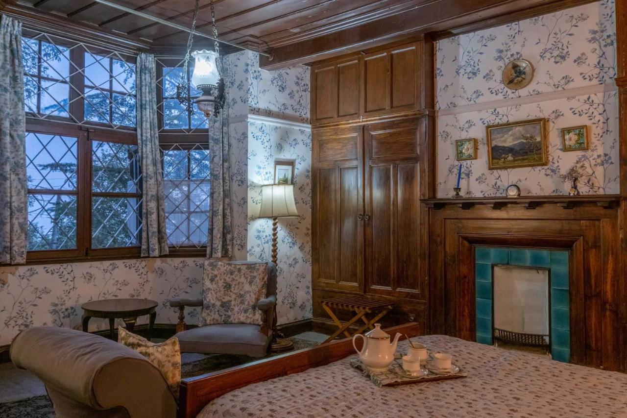 Stayvista At Northwood - 100 Years Old 3br Heritage House Villa Shimla