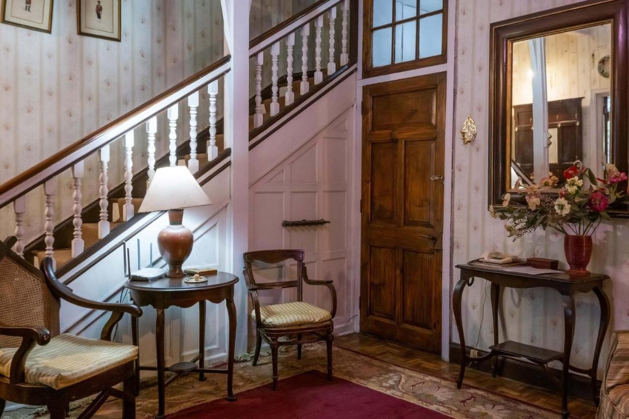 Stayvista At Northwood - 100 Years Old 3br Heritage House Shimla