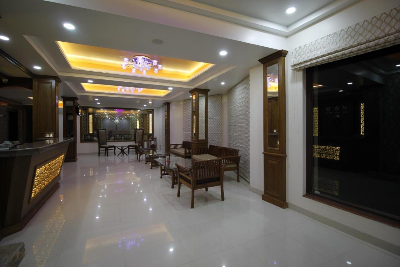 Hotel Rock Castle By Dls