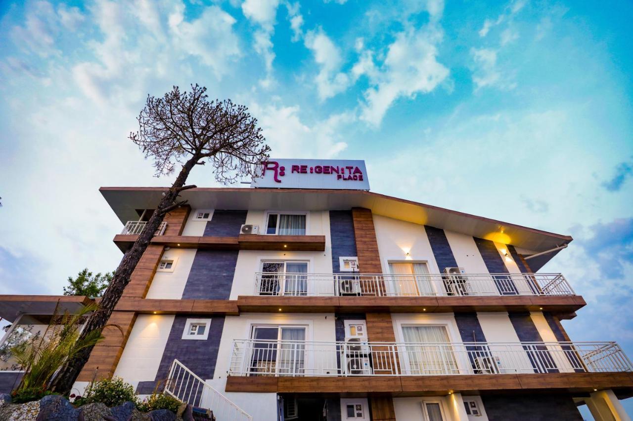 Regenta Hilltop 4*