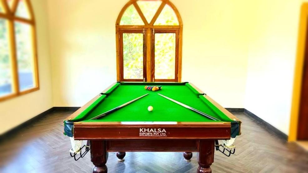 Aaroham Resort, Resort