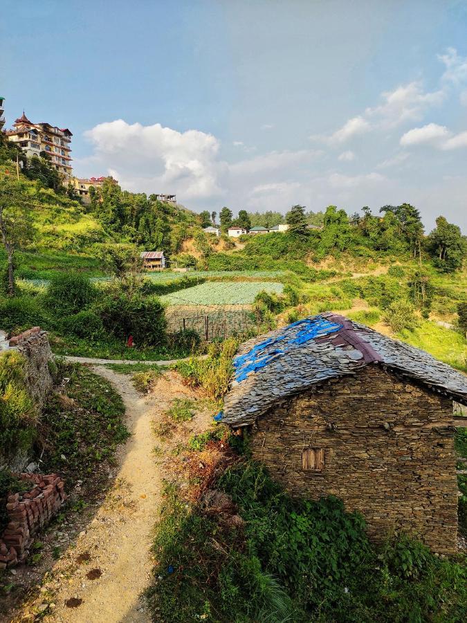 Oyo 86412 Hills Homestay Koti Hotel Shimla