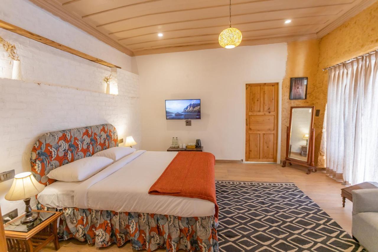Hotel Seclude Shimla, Taraview Shimla