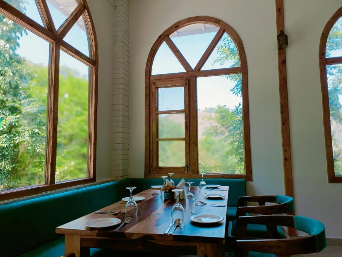 Resort Aaroham Resort,