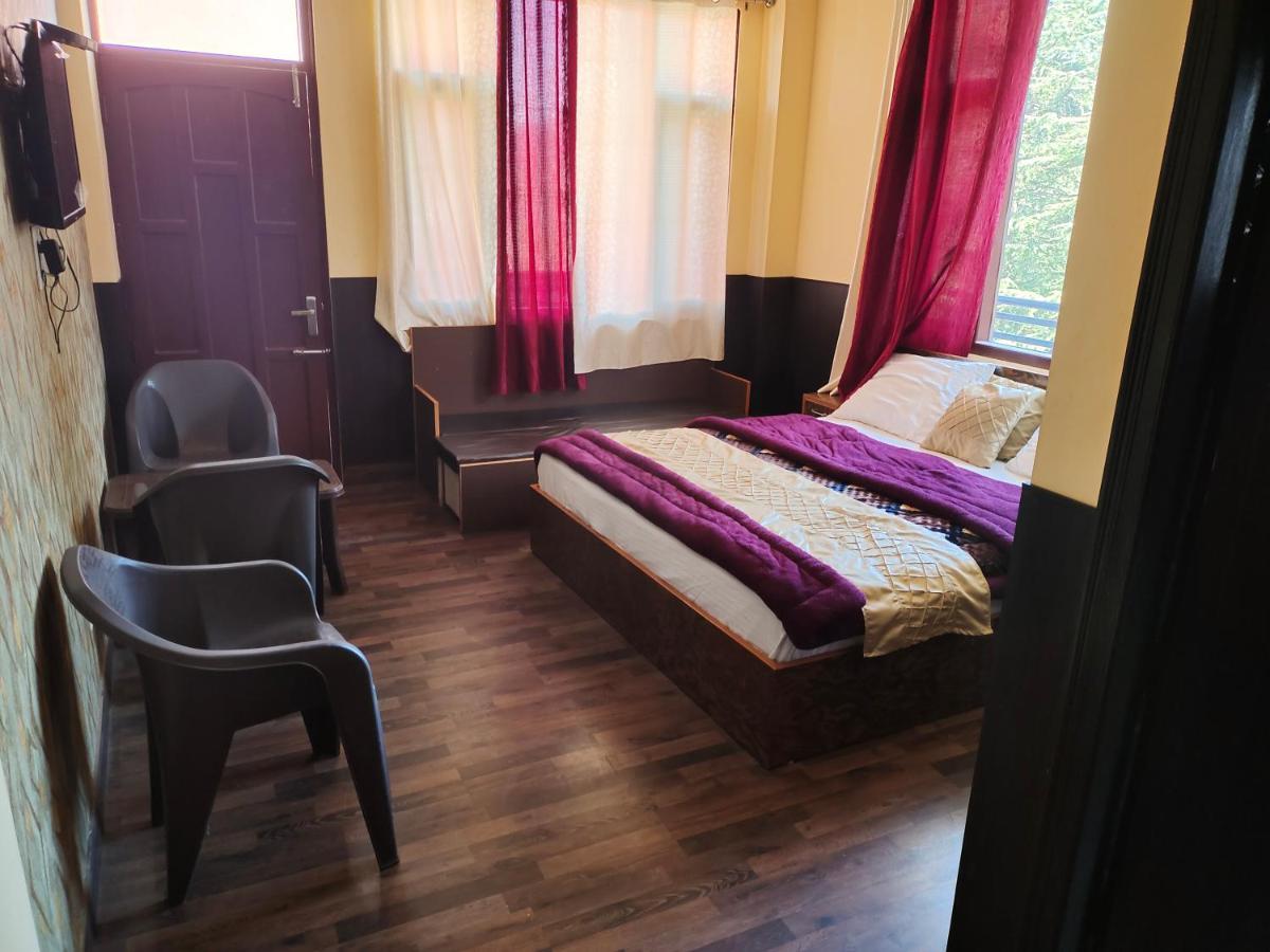 Hotel Whistling Alpines 3*
