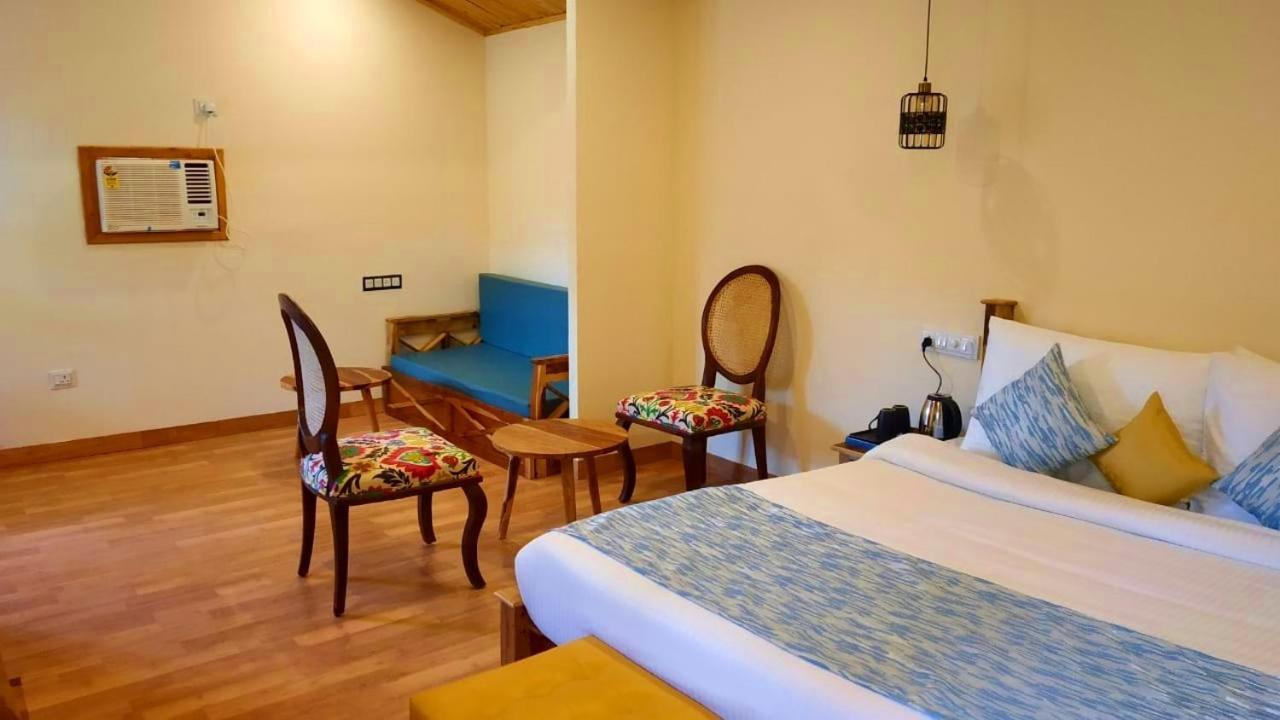 Resort Aaroham Resort, Shimla