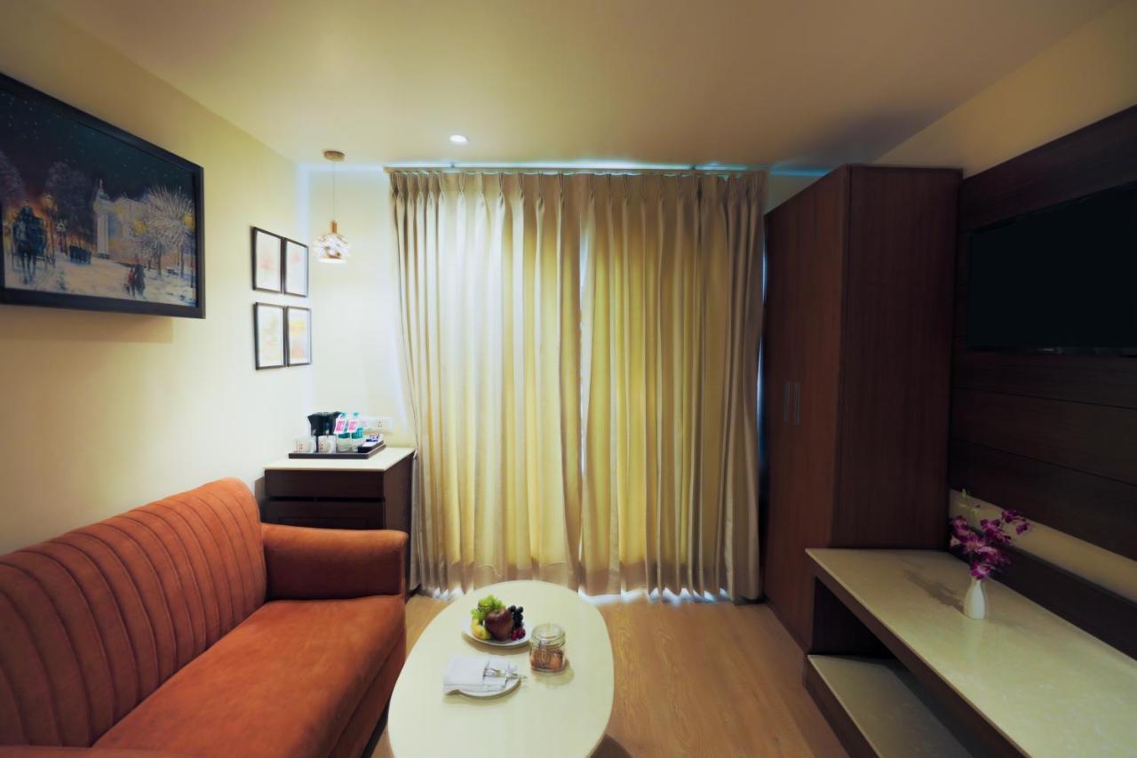 Hotel Regenta Hilltop